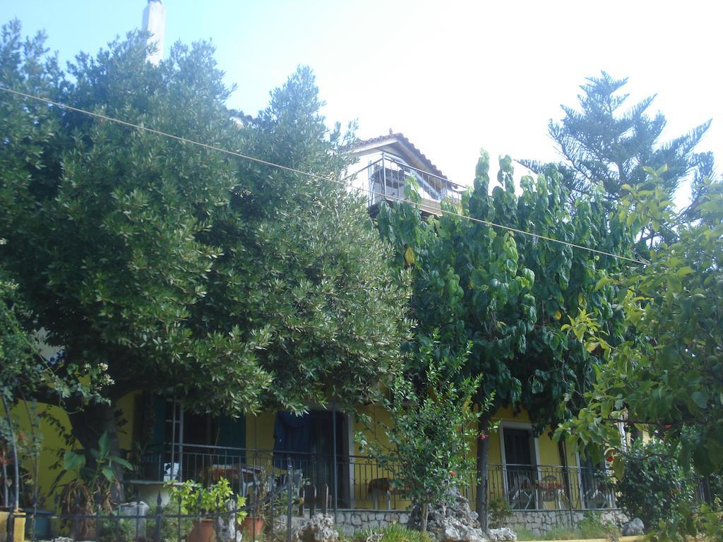 Appartement Theodora *